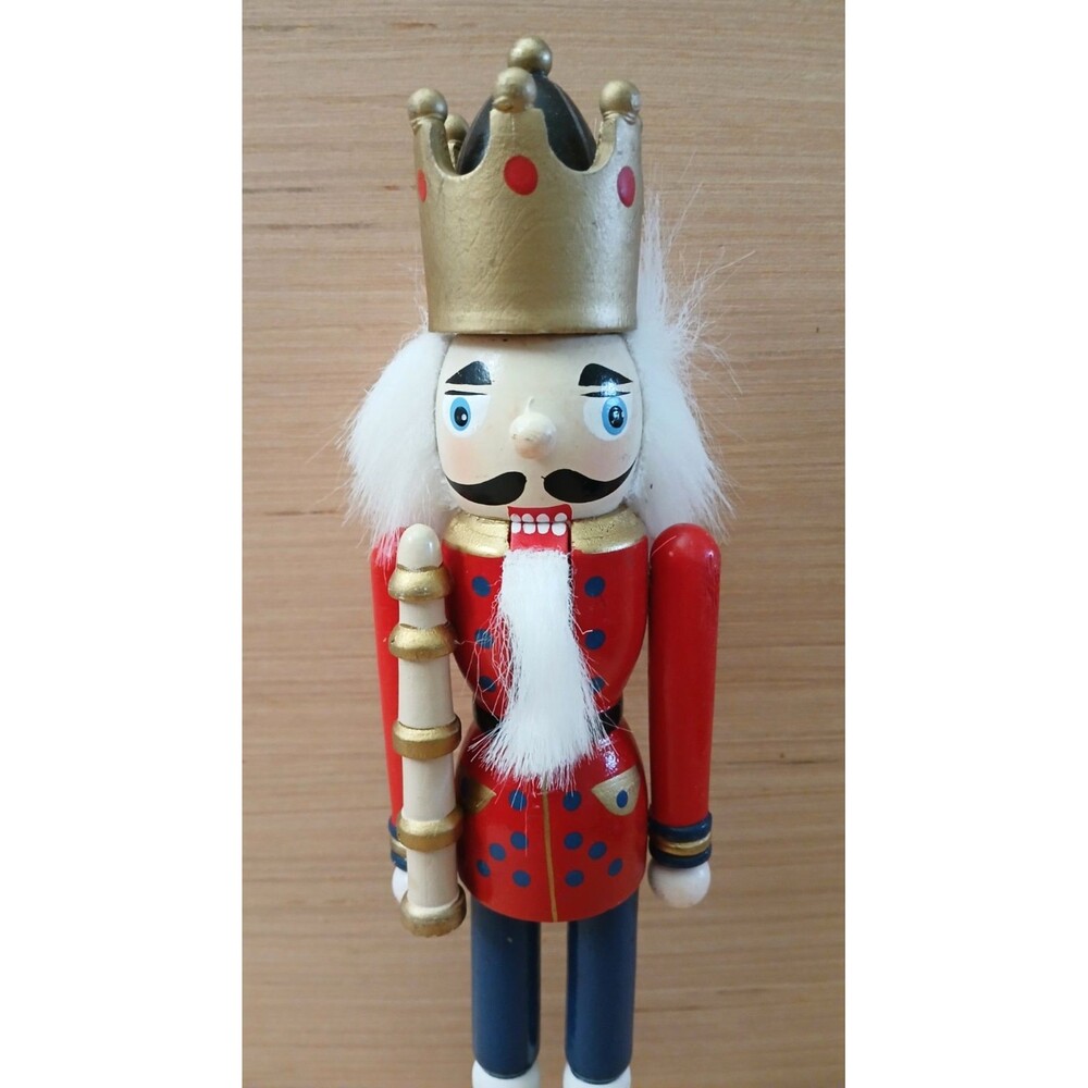Nutcracker King Figurine 10" Wooden Christmas Decoration Mouth Opens & Shuts - Picture 2 of 11